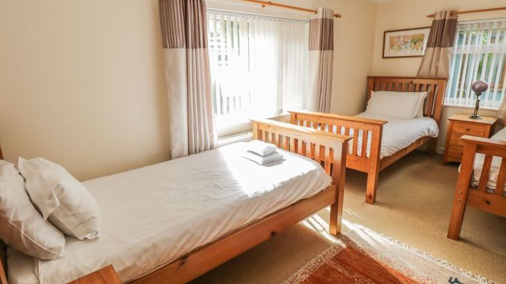 Eden House - Photo 17