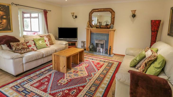 Eden House - Photo 4
