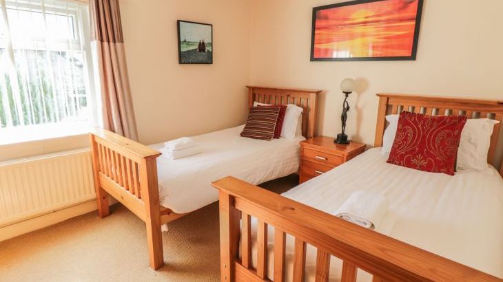 Eden House - Photo 23
