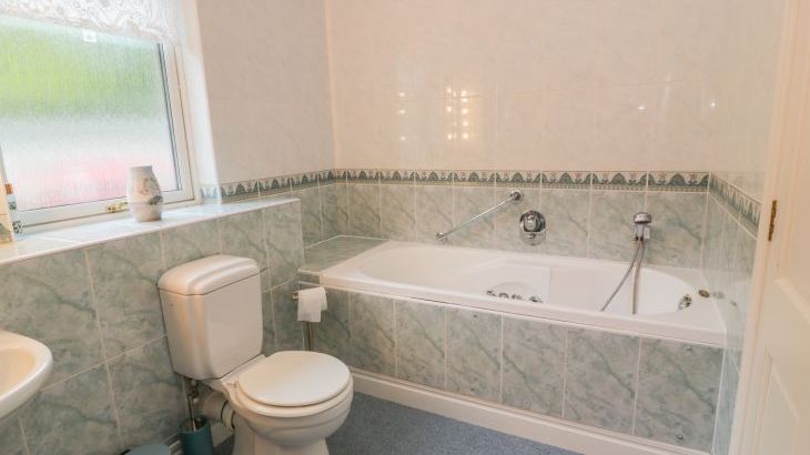Sevenacres - Photo 22