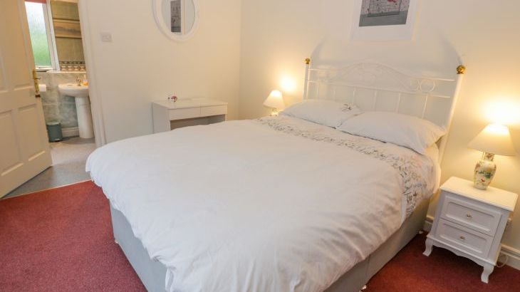 Sevenacres - Photo 24