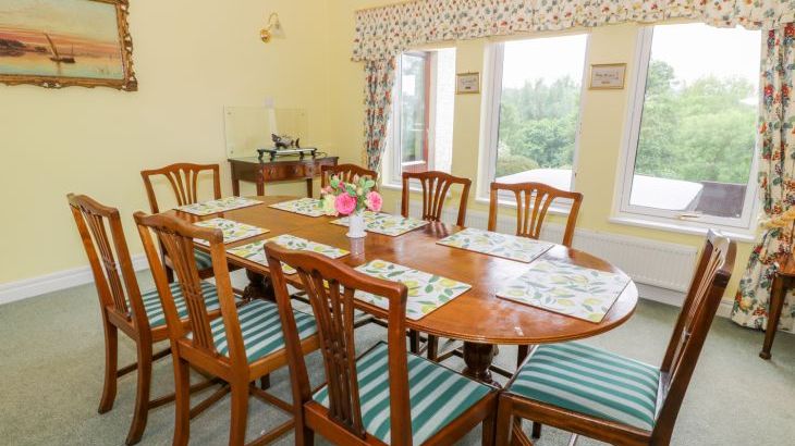 Sevenacres - Photo 14