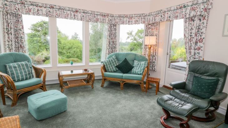 Sevenacres - Photo 10