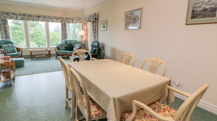 Sevenacres - Photo 13