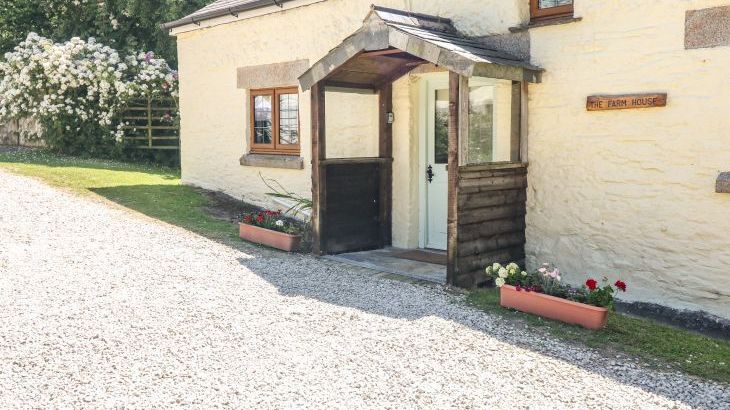 Lower West Curry Farmhouse - Main Photo