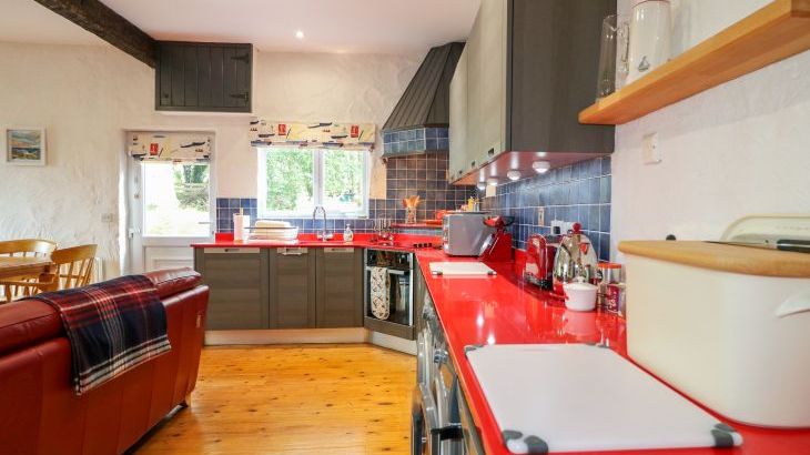 Quiet Waters Cottage - Photo 4