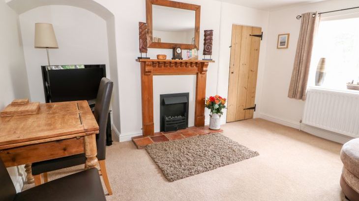 Flint Cottage - Photo 3