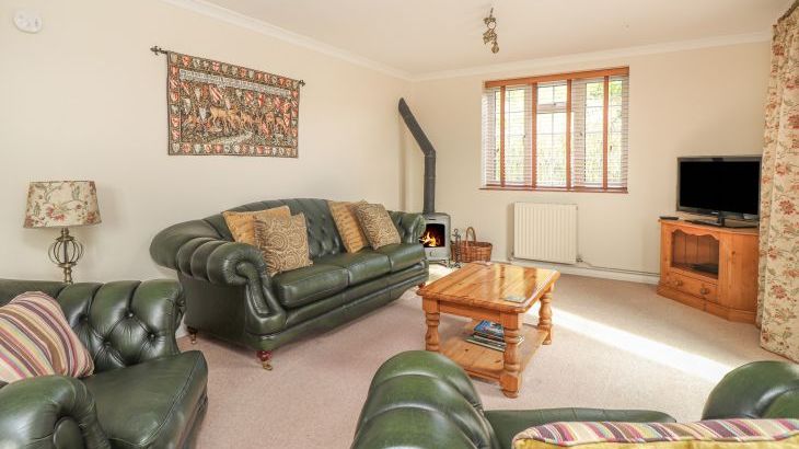 Knights Cottage - Photo 4