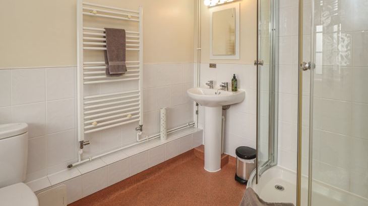 Knights Cottage - Photo 19