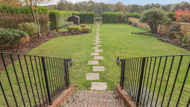 Knights Cottage - Photo 20