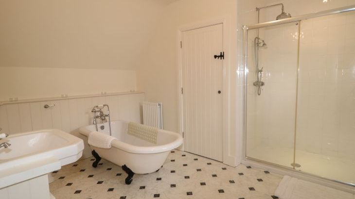 Robertson's Cottage - Photo 11