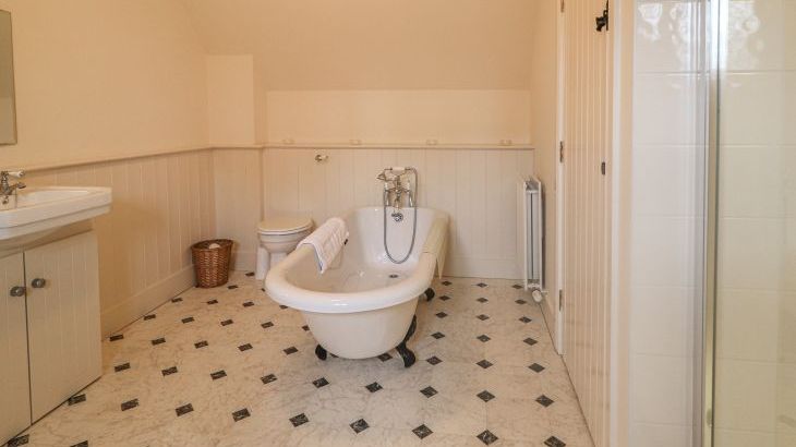 Robertson's Cottage - Photo 12