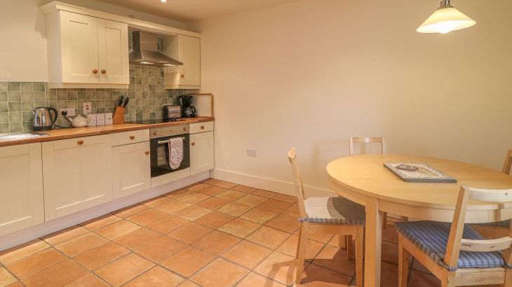 Robertson's Cottage - Photo 5