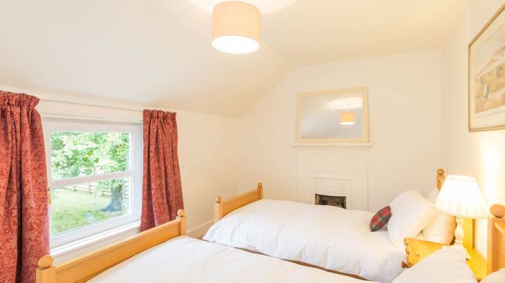 Braes of Foss Farmhouse - Photo 29