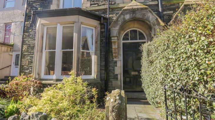 48 Oak Street - Photo 1