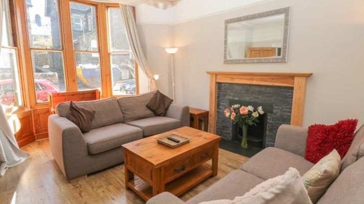 48 Oak Street - Photo 3