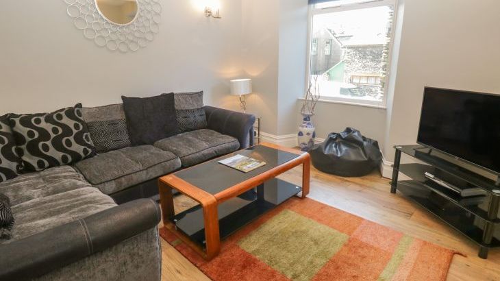 48 Oak Street - Photo 5