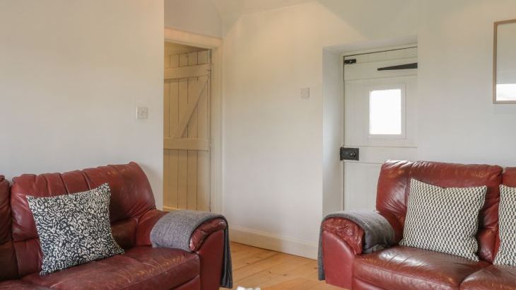 Sweetpea Cottage - Photo 3