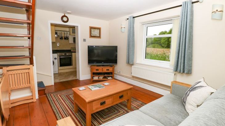 2 Lock Cottages - Photo 3