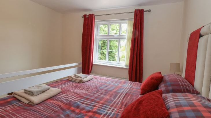 2 Lock Cottages - Photo 9