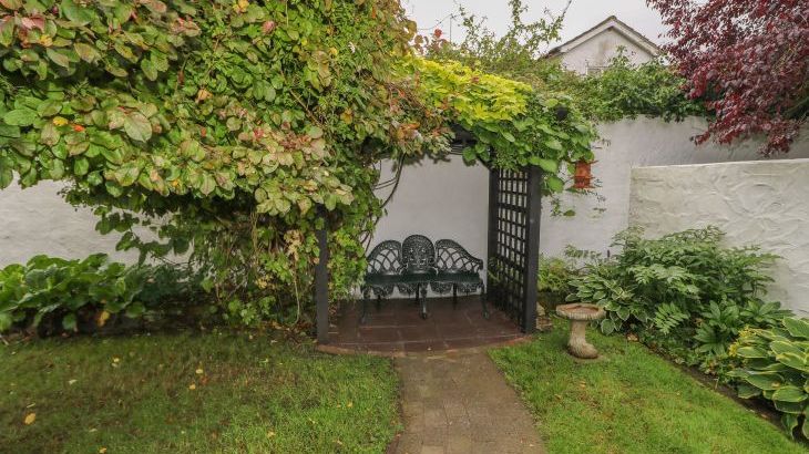 Quiet Waters Cottage - Photo 24