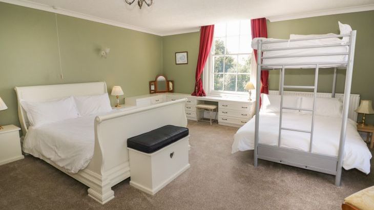 Norton Grange Manor House, sleeps 16, Photo 25 Norton Grange Manor House, sleeps 16, Photo 25