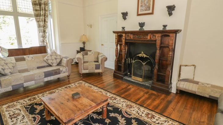 Norton Grange Manor House, sleeps 16, Photo 6 Norton Grange Manor House, sleeps 16, Photo 6