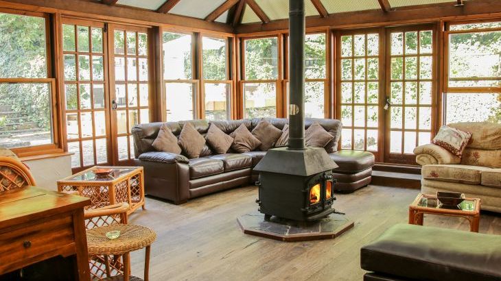 Brookside Manor House - Photo 12