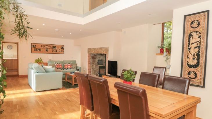 Manor Cottages - Photo 20