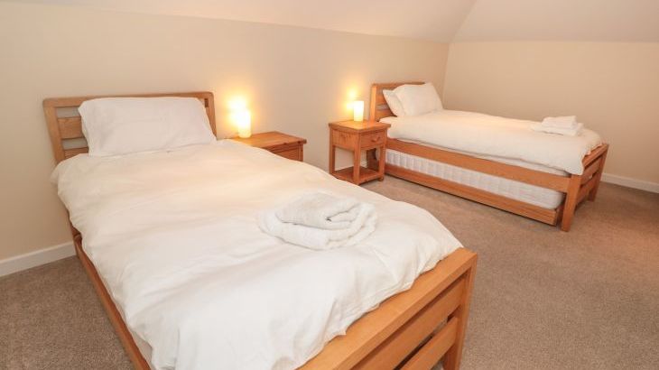 Manor Cottages - Photo 52