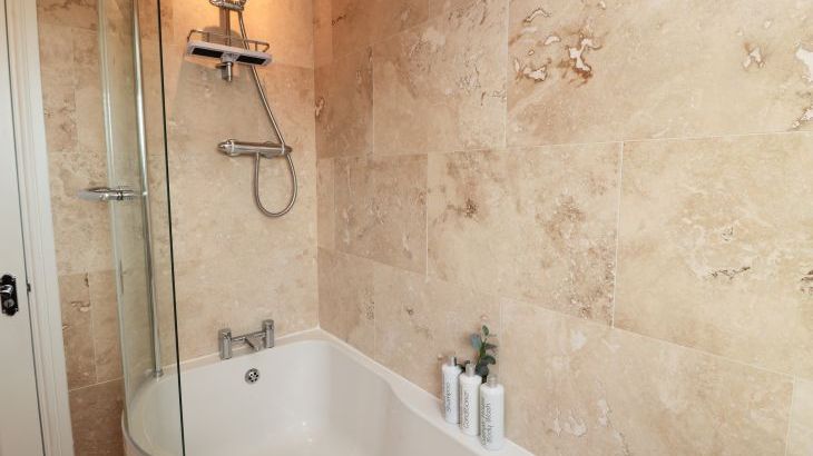 Cushat House - Photo 31