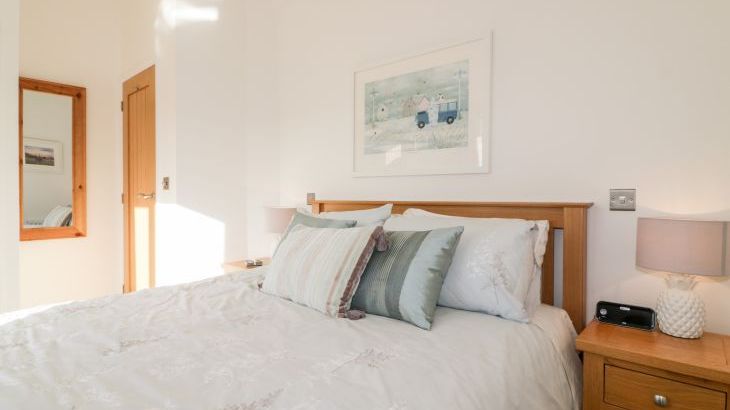 11 Lake View - Photo 8