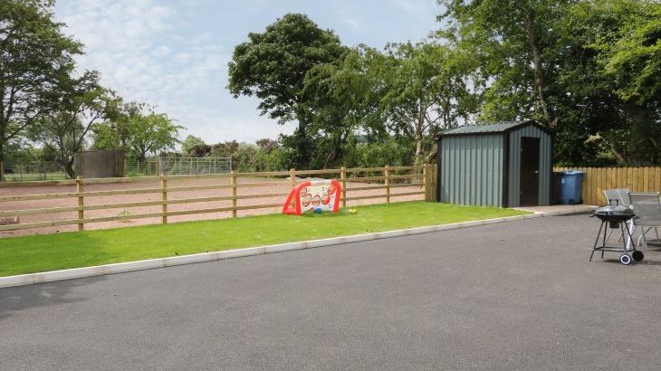 Slieve Gallion Cottage - Photo 14