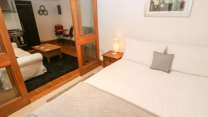 Maia House - Photo 10