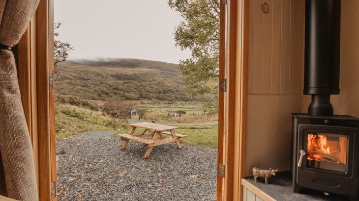 Moelfre - Shepherds Hut - Photo 7