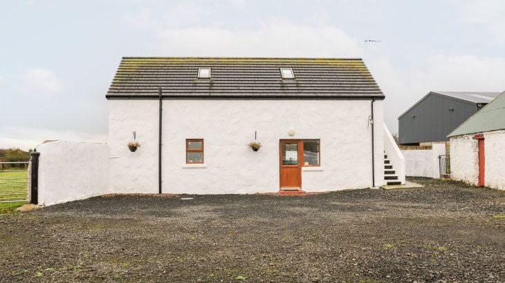 May's Cottage - Photo 1