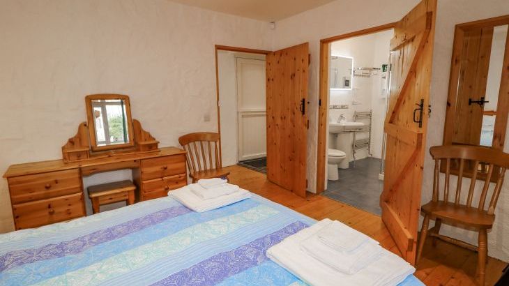 Quiet Waters Cottage - Photo 14