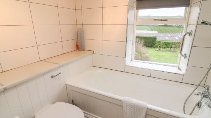 Eastburn Cottage - Photo 23