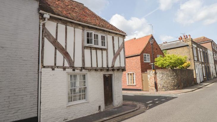 Tudor Cottage - Main Photo