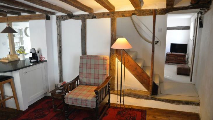 Tudor Cottage - Photo 4