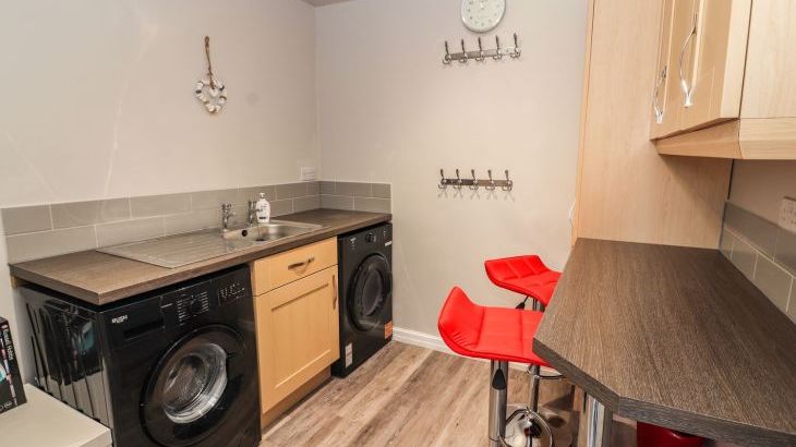 Beachway - Photo 11