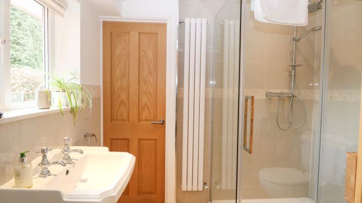 The Lodge - Photo 27