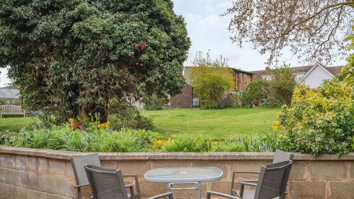 Violet Cottage - Photo 1