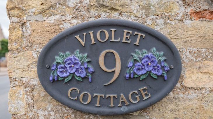 Violet Cottage - Photo 2