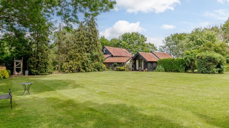 Garden Cottage - Photo 17