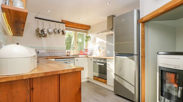 Woodfield Coach House - Photo 9