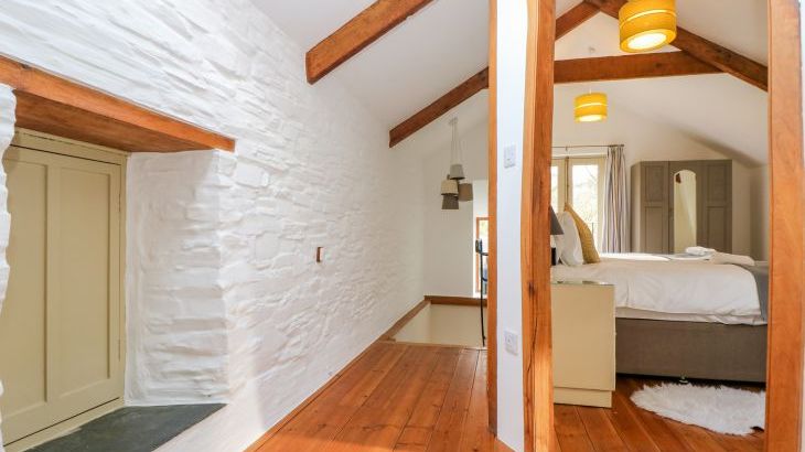 Woodfield Coach House - Photo 18