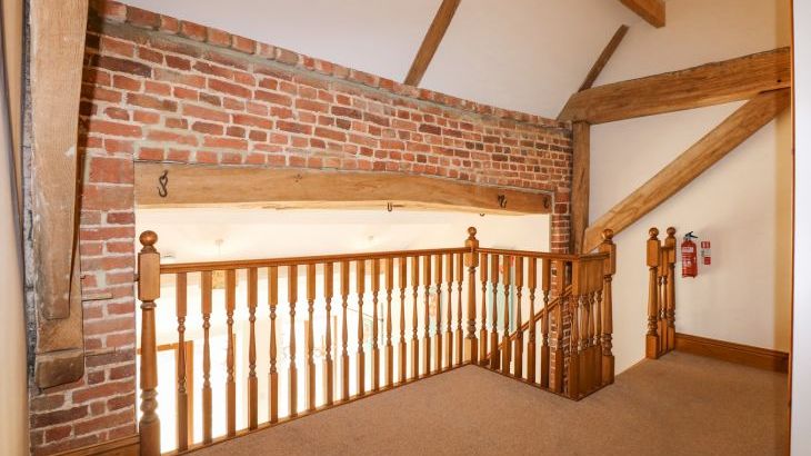 Hadleigh Farm Barn - Photo 18