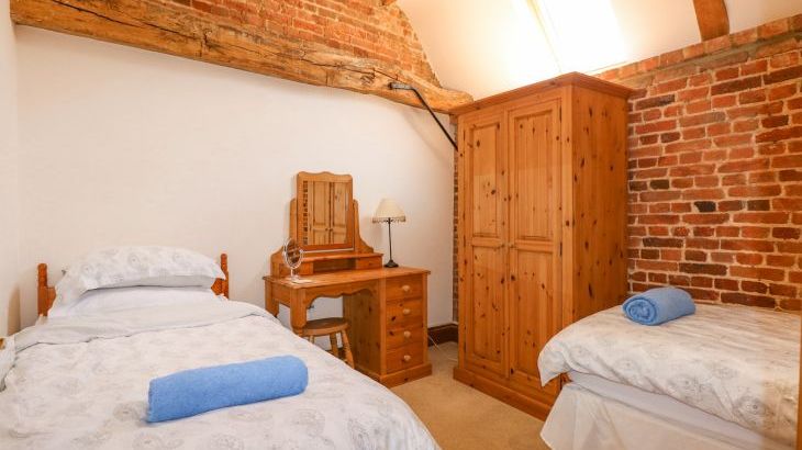 Hadleigh Farm Barn - Photo 29