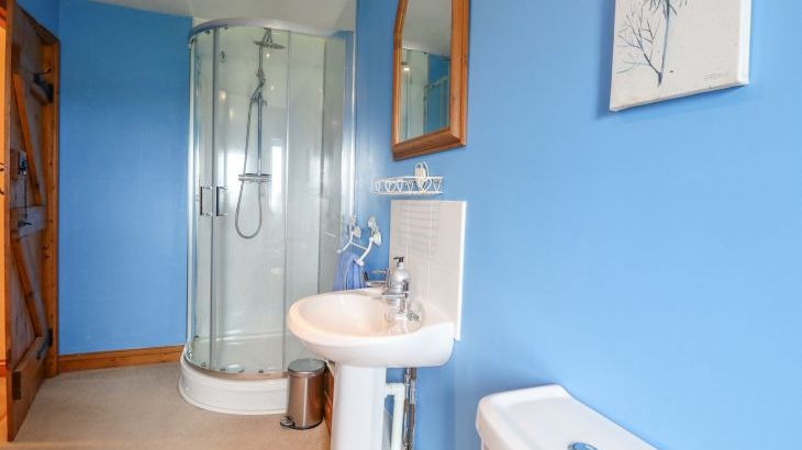 2 Stud Cottage - Photo 13